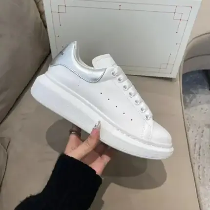 Alexander McQueen shoes [20+ styles], versión blanca
