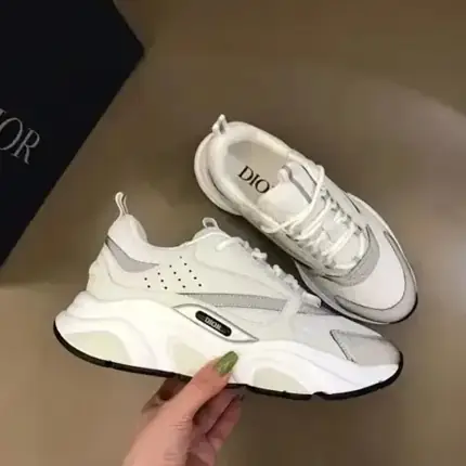 Zapatillas blancas Dior