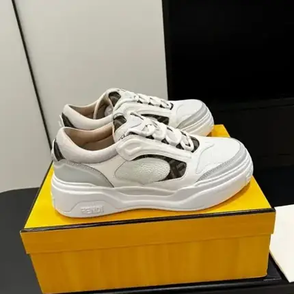 Fendi Chunky Sneakers [6 styles], versión blanca