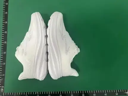 Hoka Casual shoes, versión blanca
