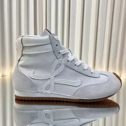 Loewe Chunky Sneakers [11 styles], versión blanca
