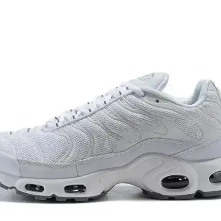 Nike Air Max Plus Sneakers [19 styles], versión blanca