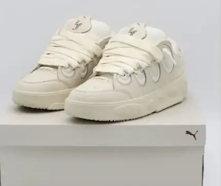 Puma Retro Shoes, versión blanca